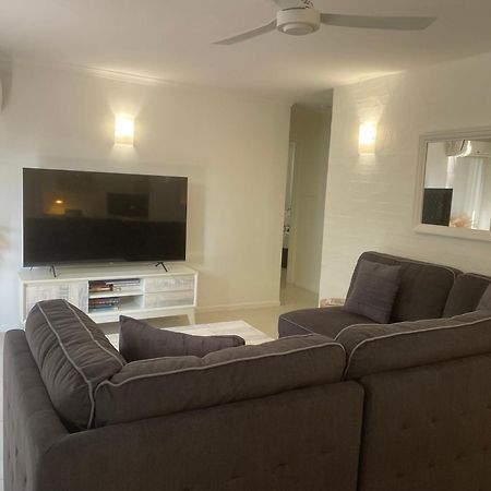Myuna Holiday Apartments Noosa Heads Extérieur photo