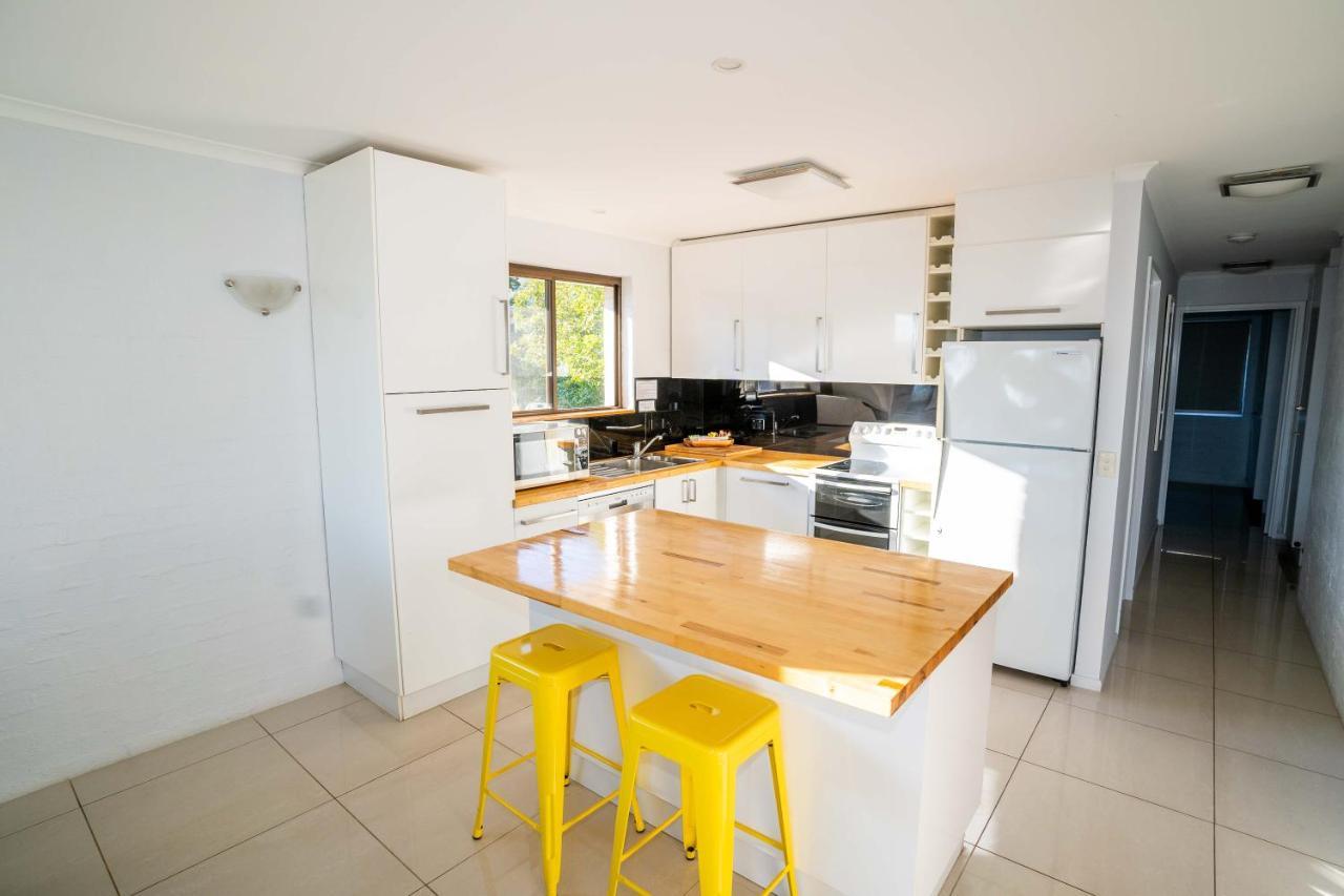Myuna Holiday Apartments Noosa Heads Extérieur photo