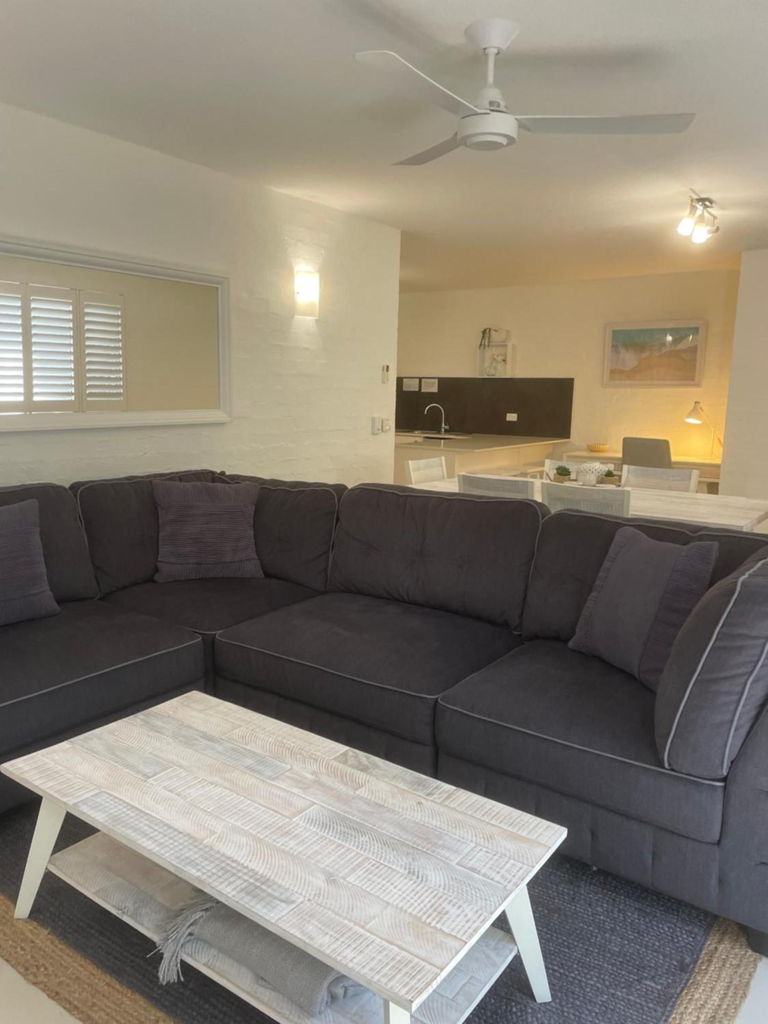 Myuna Holiday Apartments Noosa Heads Extérieur photo