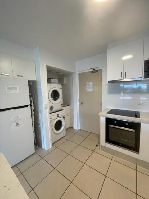 Myuna Holiday Apartments Noosa Heads Extérieur photo